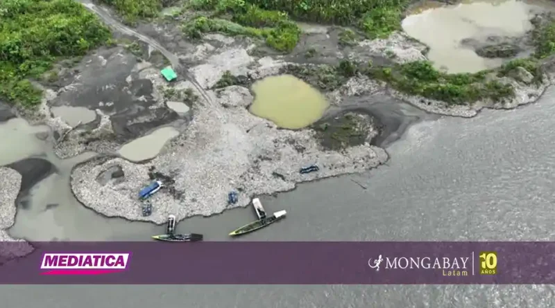 Minería en el río Inambari, en los alrededores del Parque Nacional Bahuaja Sonene, Perú. Foto: obtenida por Mongabay Latam